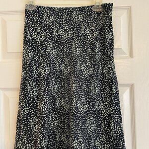 Charter Club Women's 100% Silk Skirt Lined Blue with Green Dots Size 6P